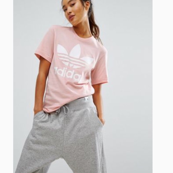 adidas trefoil boyfriend tee